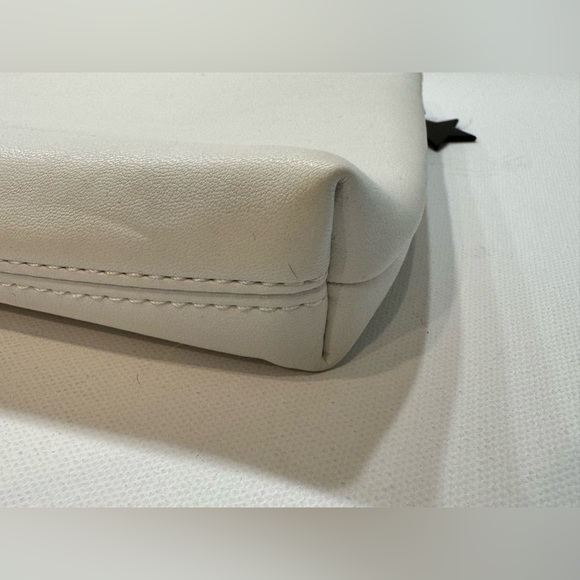 Dior Makeup Toiletry/ Cosmetic Pouch - Picture 4 of 7